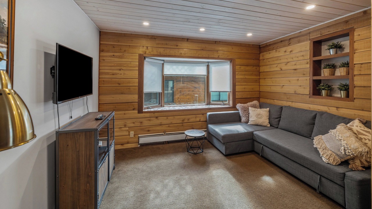 Photo of Livingroom in Banff