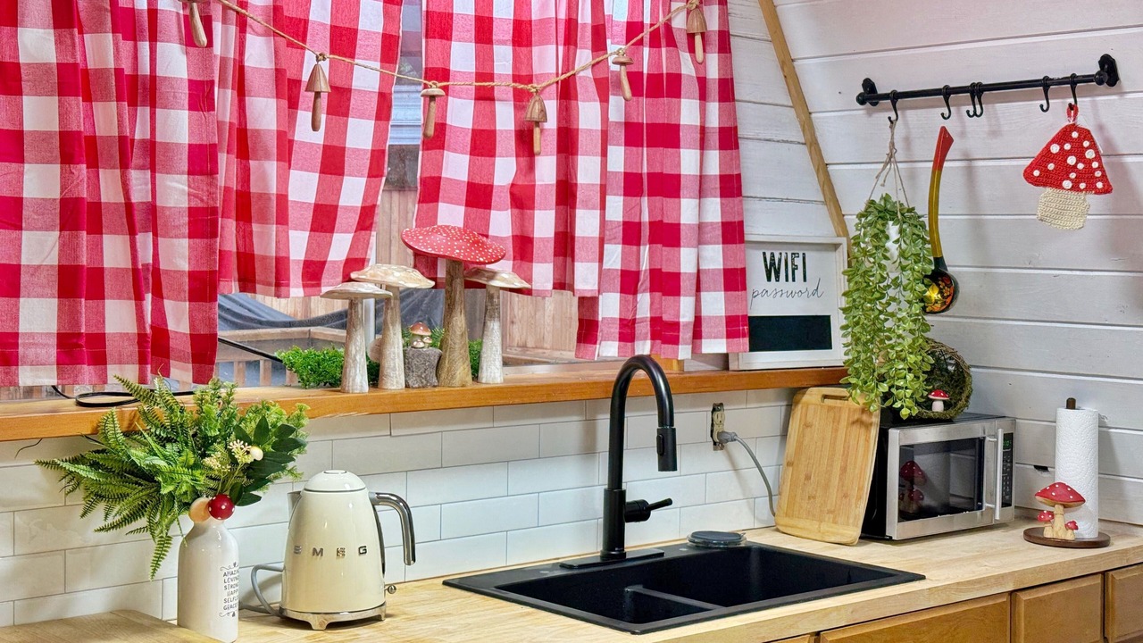 Photo of Kitchen in Sunshine Valley