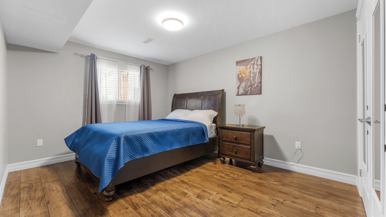 Photo of Bedroom in Amherstburg