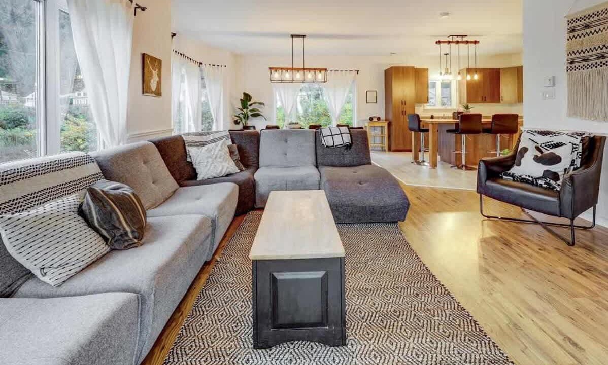 Photo of Livingroom in Petite-Riviere-Saint-Francois