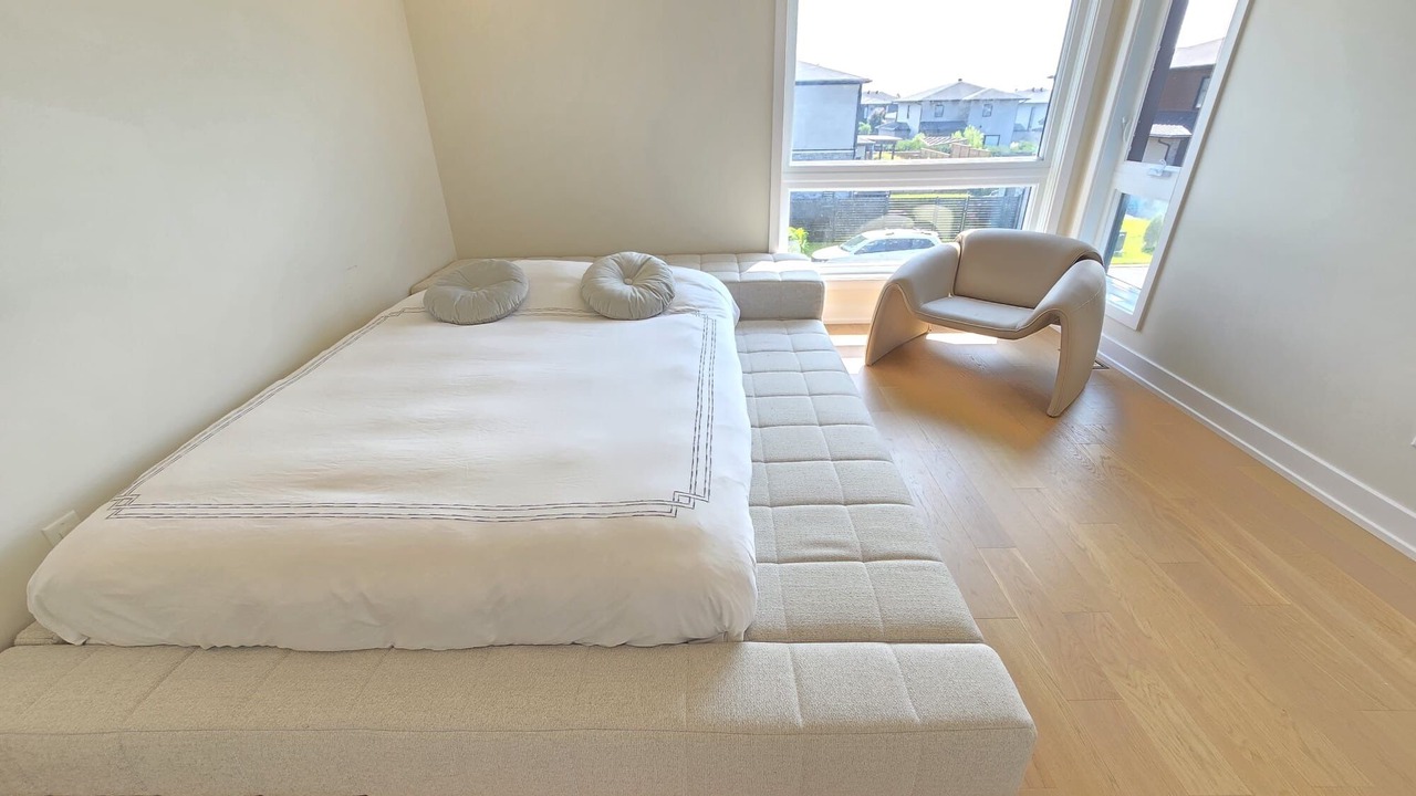 Photo of Bedroom in Aylmer