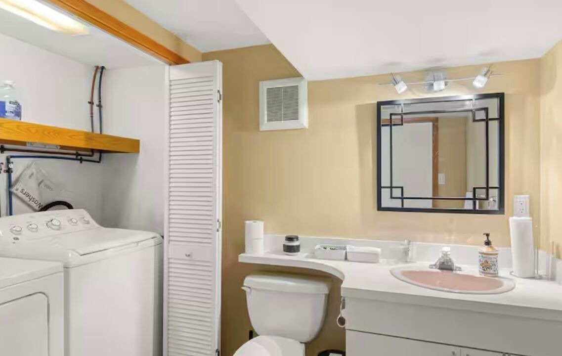 Photo of Bathroom in Upper Lonsdale