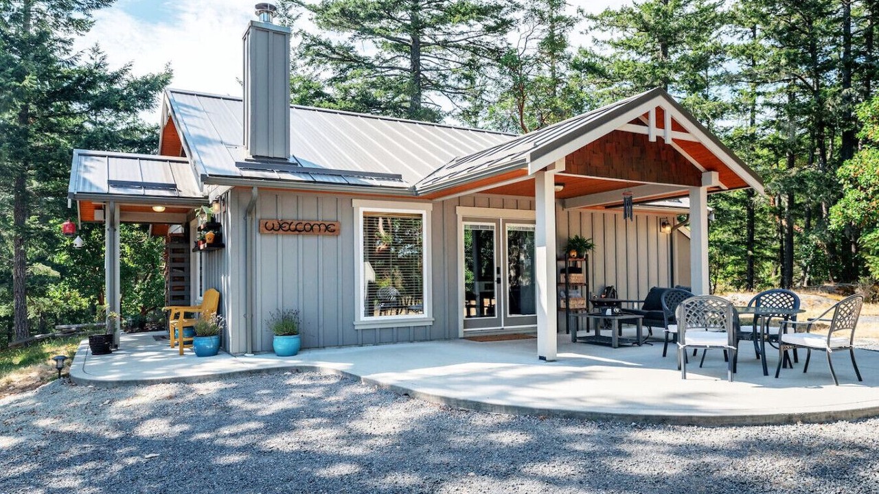 Photo of Outdoor in Metchosin
