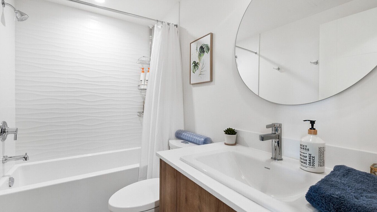 Photo of Bathroom in South Pandosy