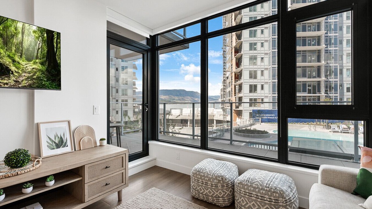 Photo of Livingroom in South Pandosy