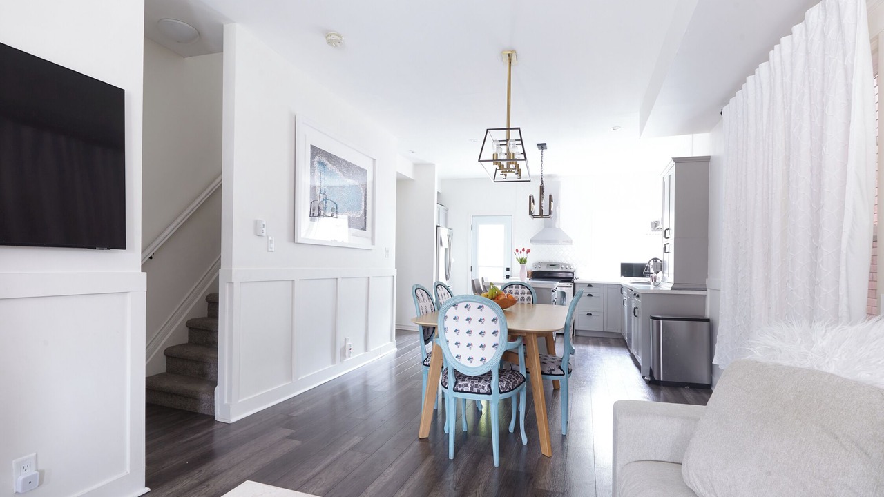 Photo of Livingroom in Hamilton