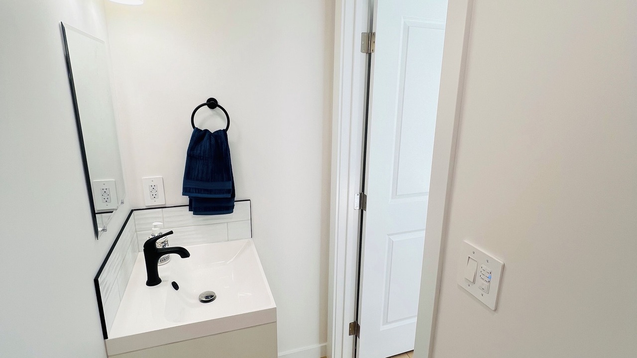 Photo of Bathroom in Varsity