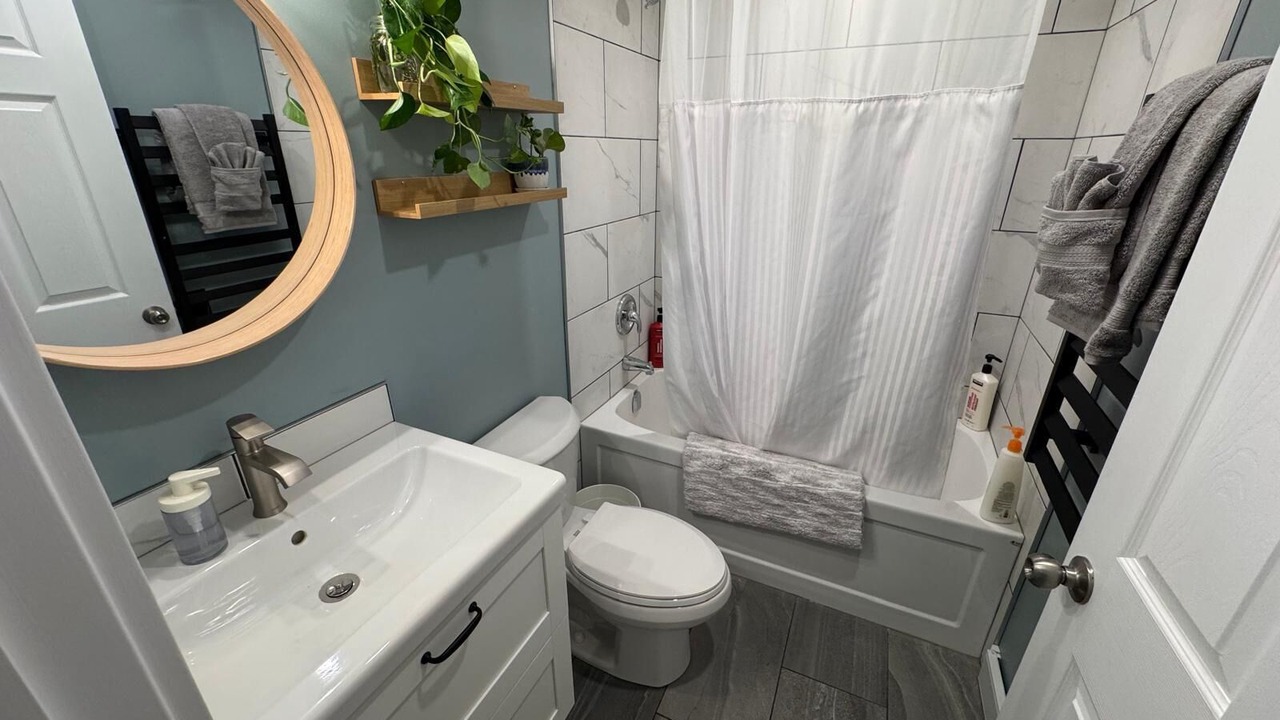 Photo of Bathroom in Jasper