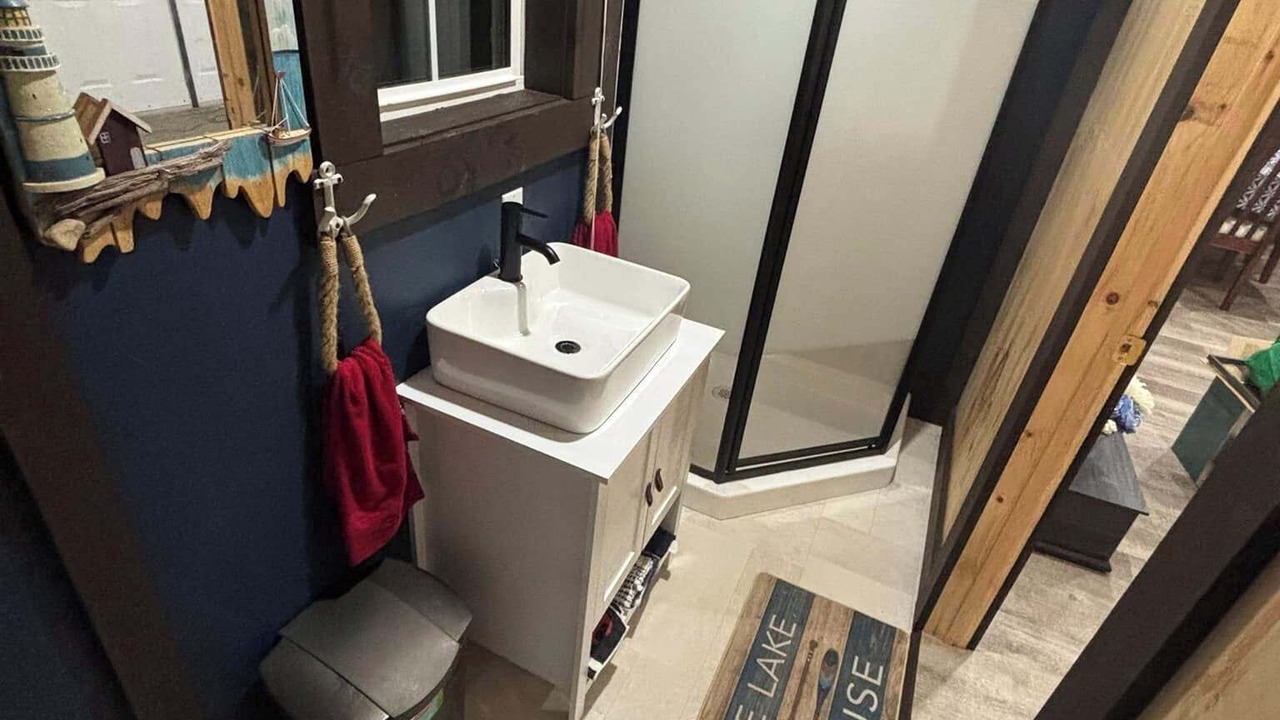 Photo of Bathroom in Terra Nova