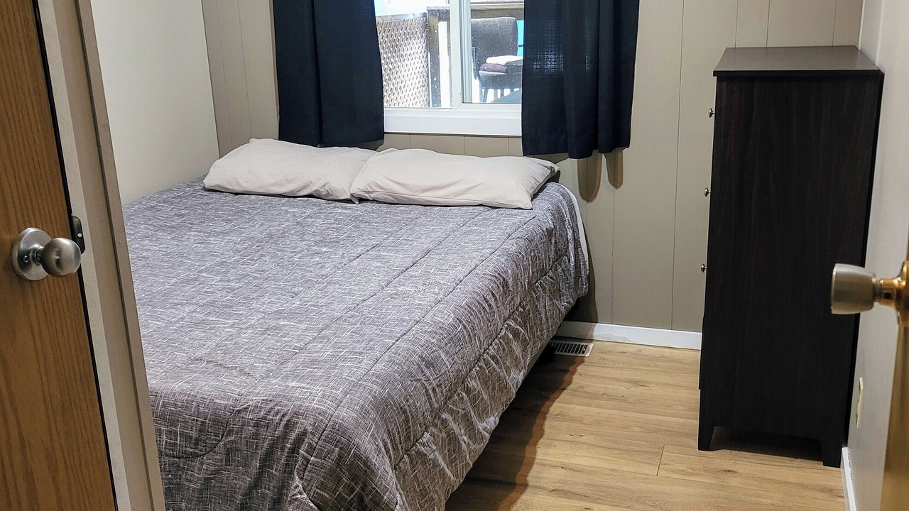 Photo of Bedroom in Sylvan Lake