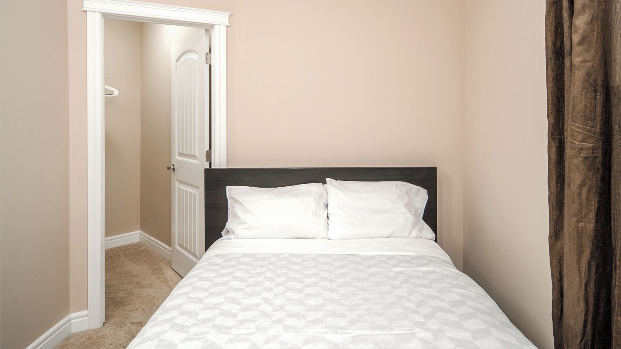 Photo of Bedroom in Symons Valley