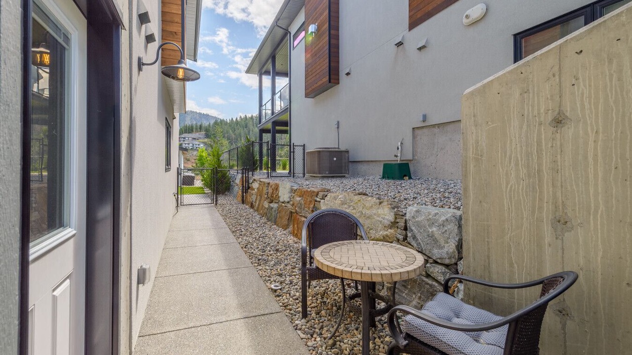 Photo of Outdoor in Black Mountain