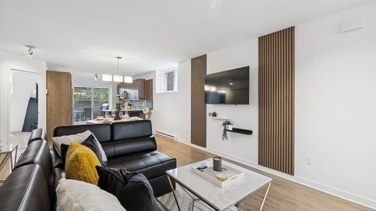 Photo of Livingroom in Laval