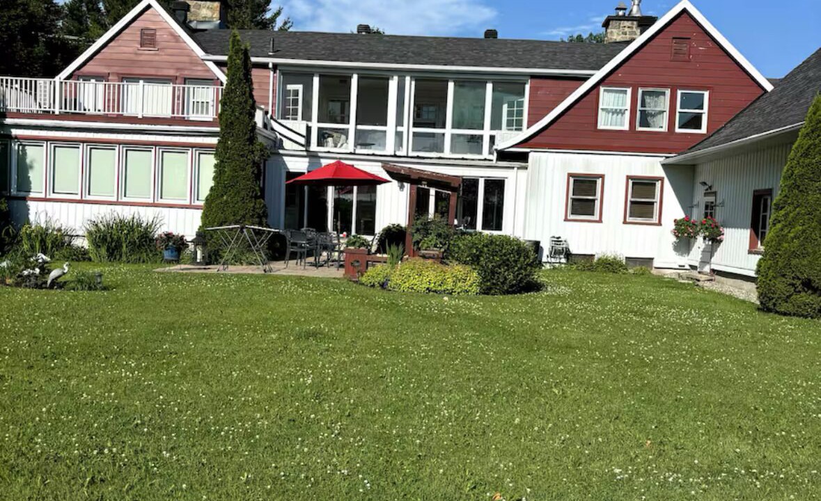 Photo of Outdoor in Saint-Etienne-de-Lauzon