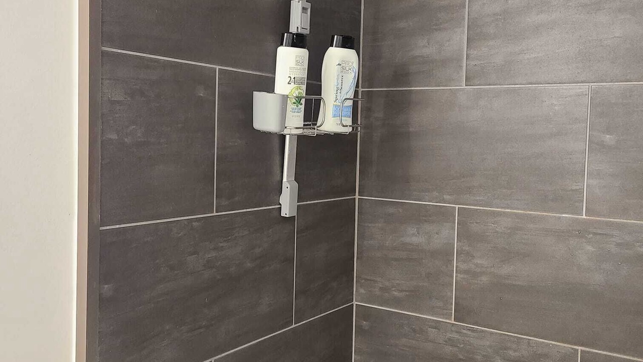 Photo of Bathroom in East Kildonan