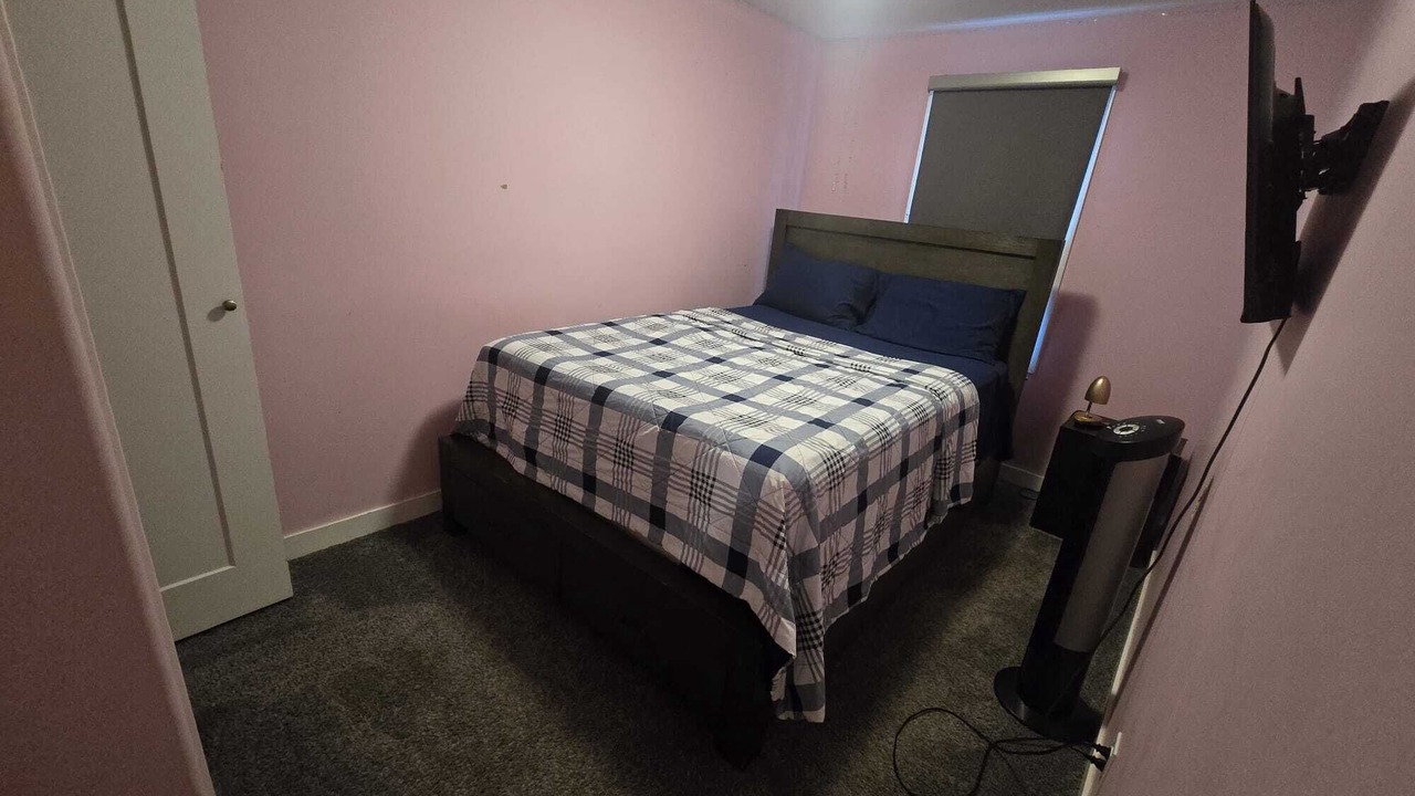 Photo of Bedroom in East Kildonan