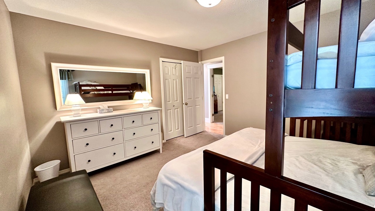 Photo of Bedroom in Swansea Point