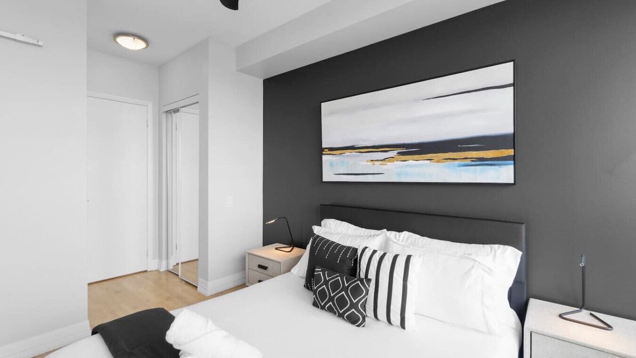 Photo of Bedroom in Cabbagetown South
