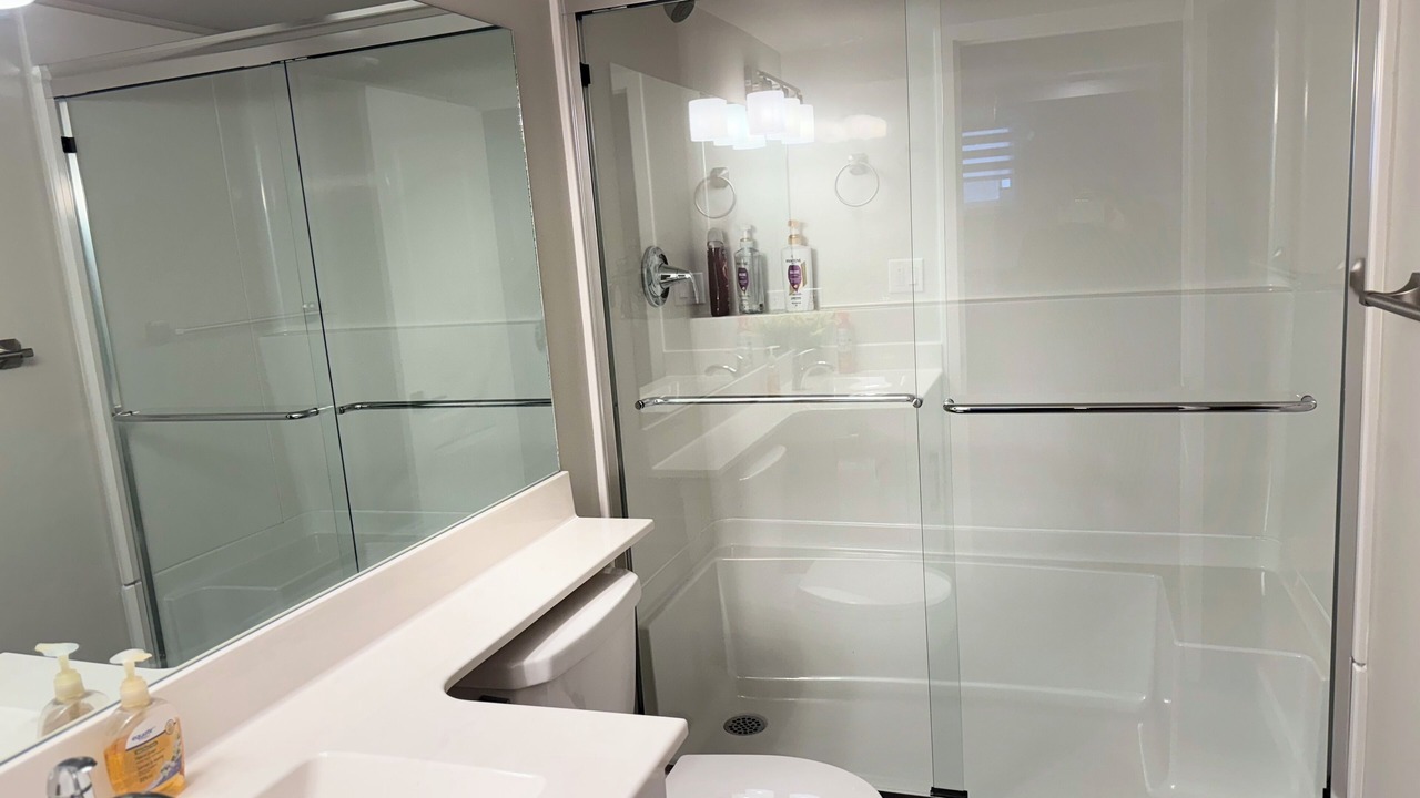 Photo of Bathroom in Fort Gary