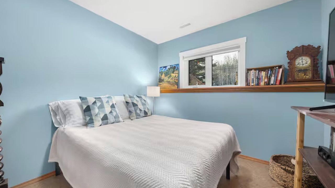 Photo of Bedroom in Northwest Calgary