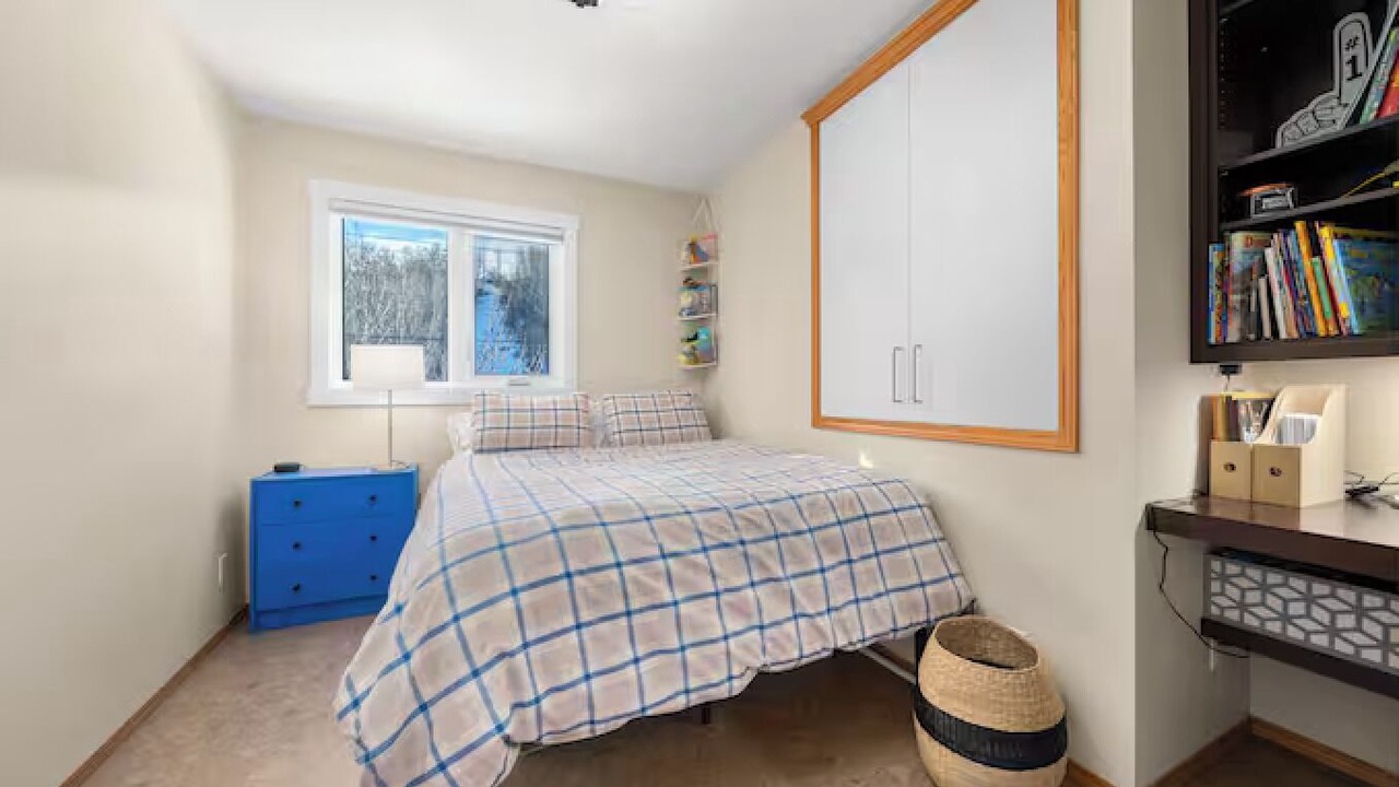 Photo of Bedroom in Northwest Calgary
