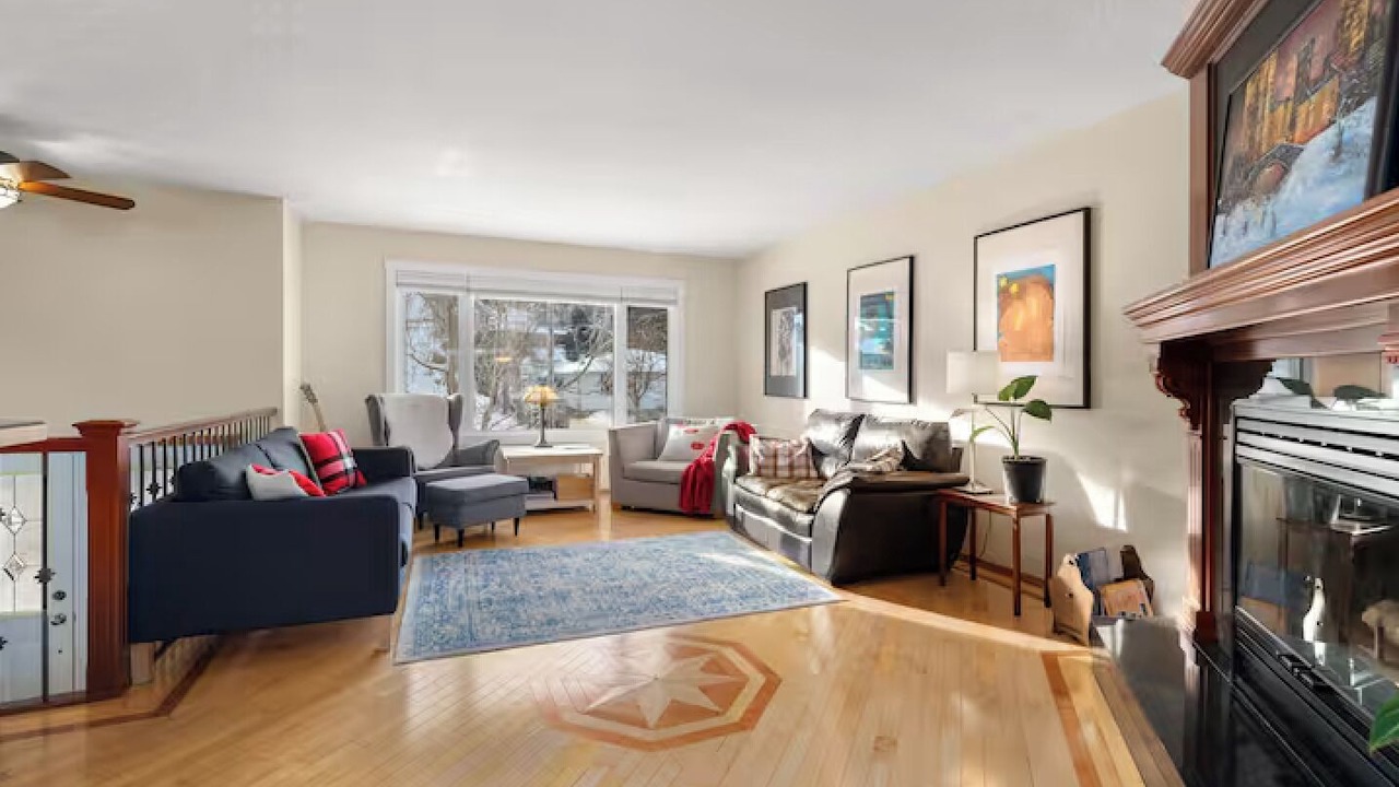 Photo of Livingroom in Northwest Calgary