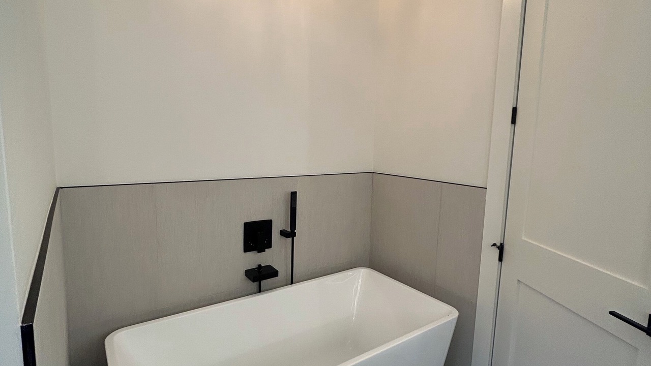 Photo of Bathroom in Carden