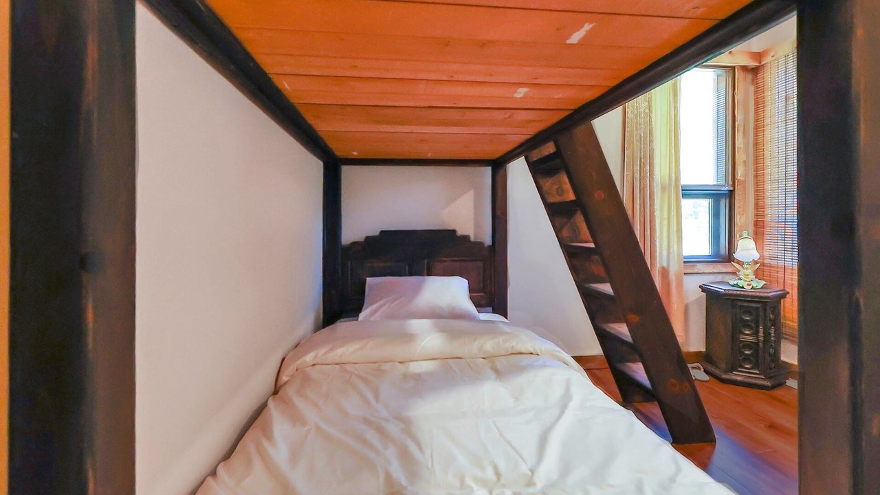Photo of Bedroom in Hope