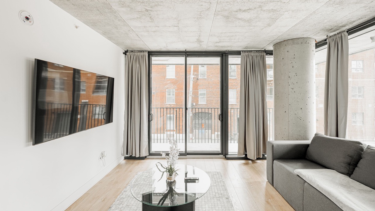 Photo of Livingroom in Pointe-Saint-Charles