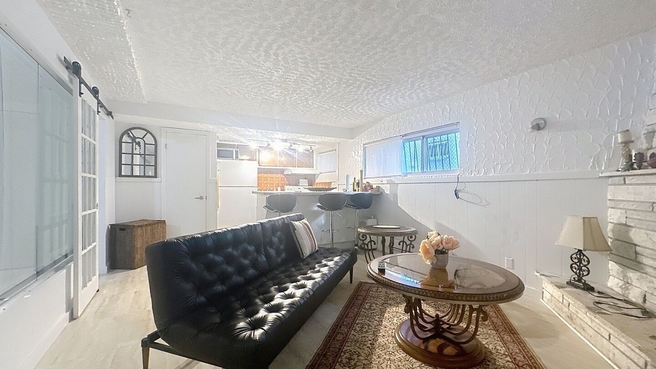 Photo of Livingroom in Montreal-Nord