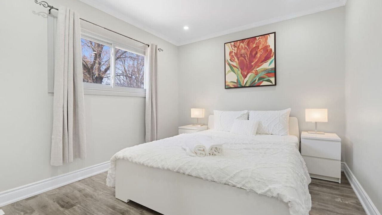 Photo of Bedroom in Niagara Falls