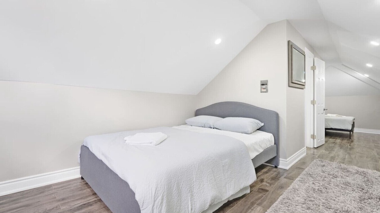 Photo of Bedroom in Niagara Falls