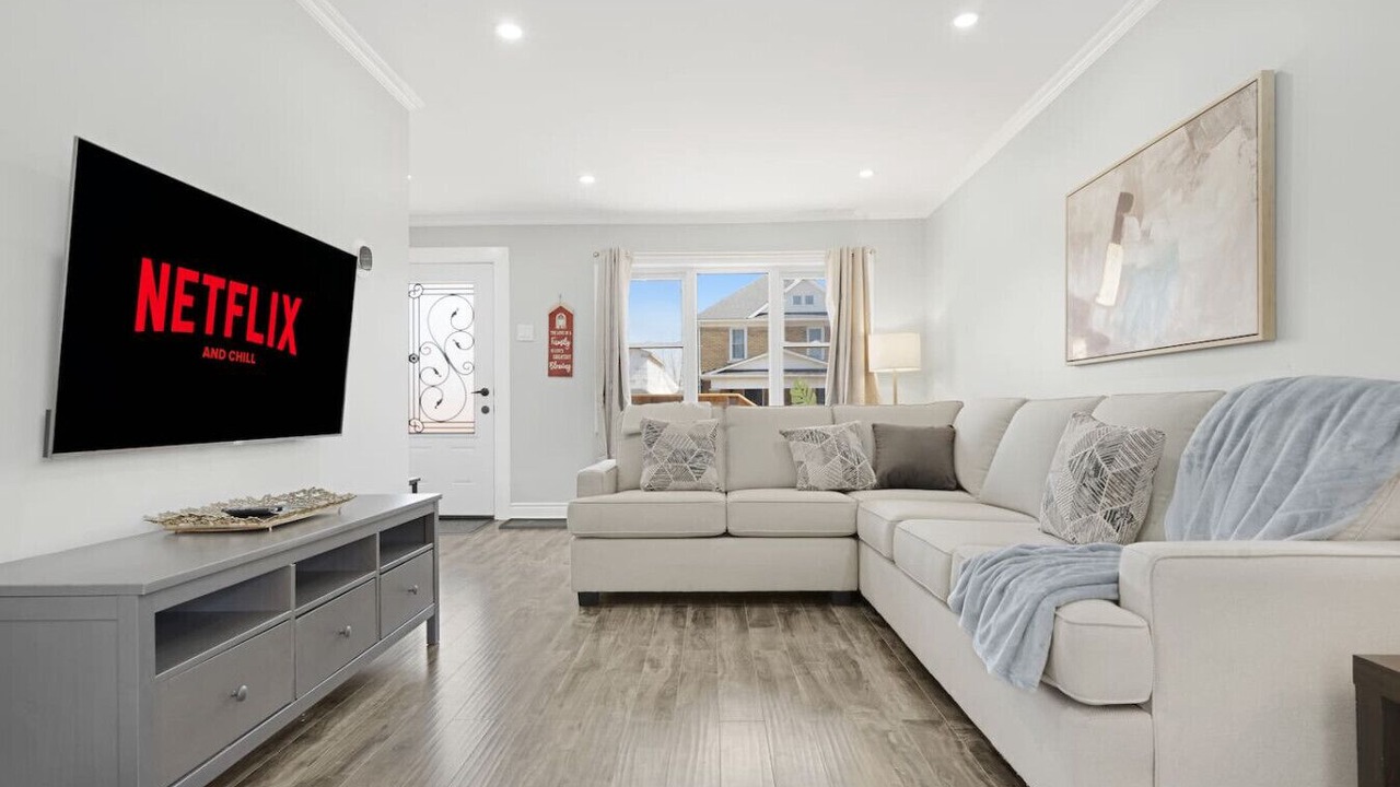 Photo of Livingroom in Niagara Falls