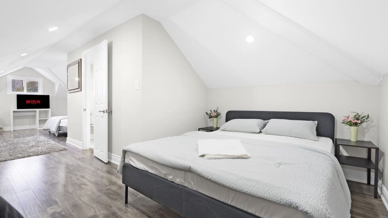 Photo of Bedroom in Niagara Falls