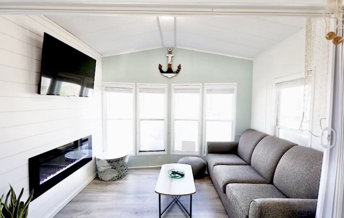Photo of Livingroom in Sherkston