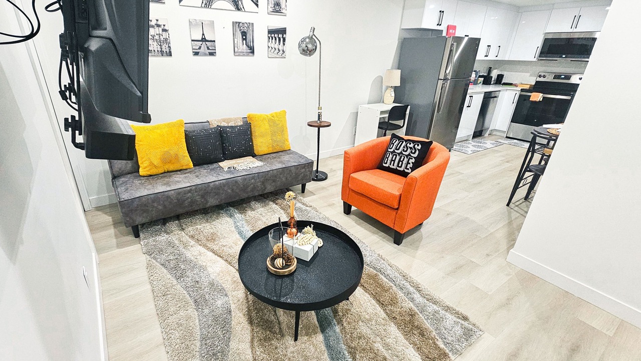 Photo of Livingroom in Southeast Calgary