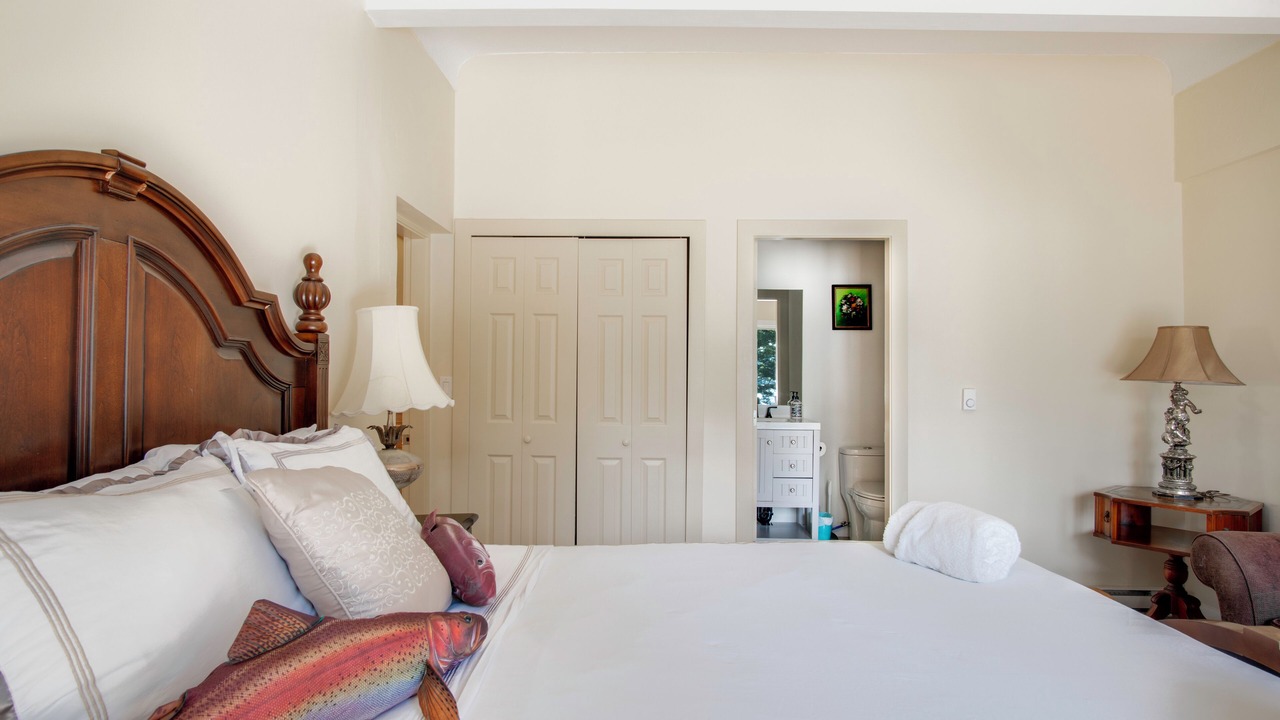 Photo of Bedroom in Juan de Fuca Electoral Area