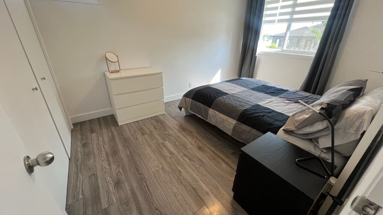 Photo of Bedroom in Loretteville