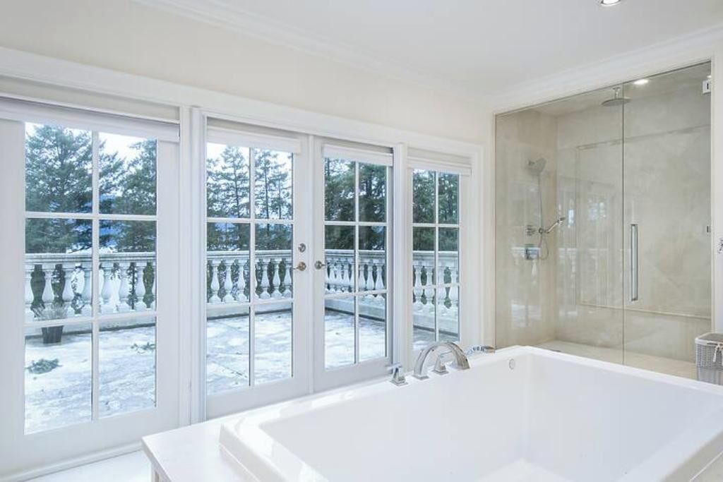 Photo of Bathroom in West Vancouver