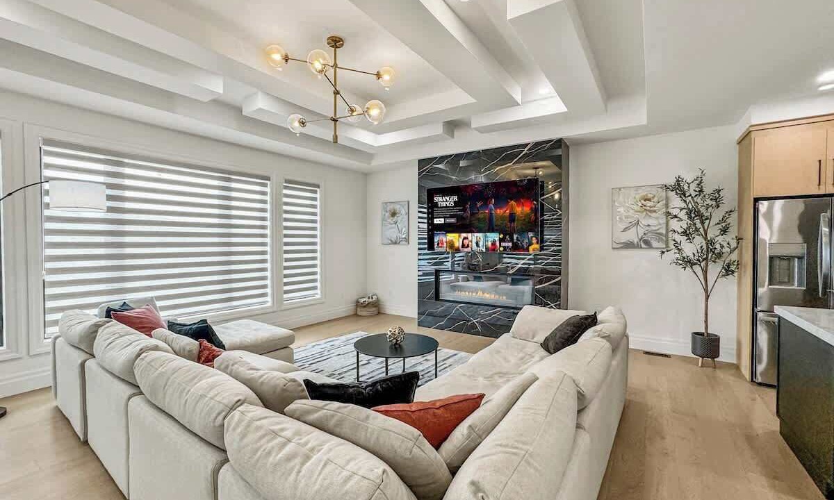 Photo of Livingroom in LaSalle