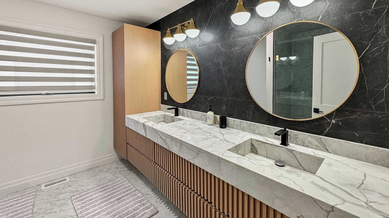 Photo of Bathroom in LaSalle