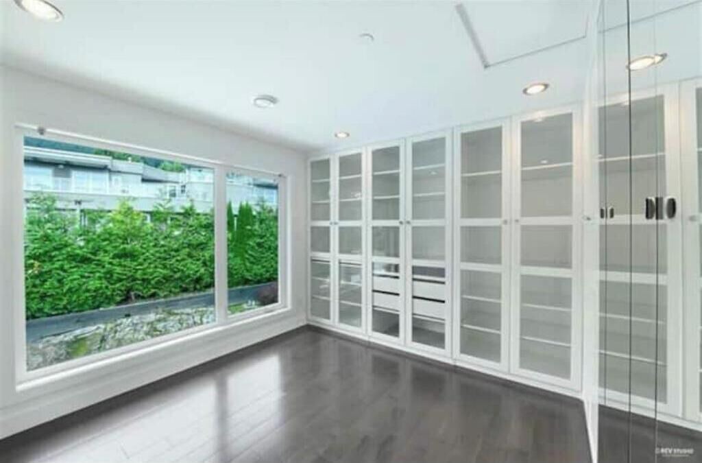 Photo of Others in West Vancouver