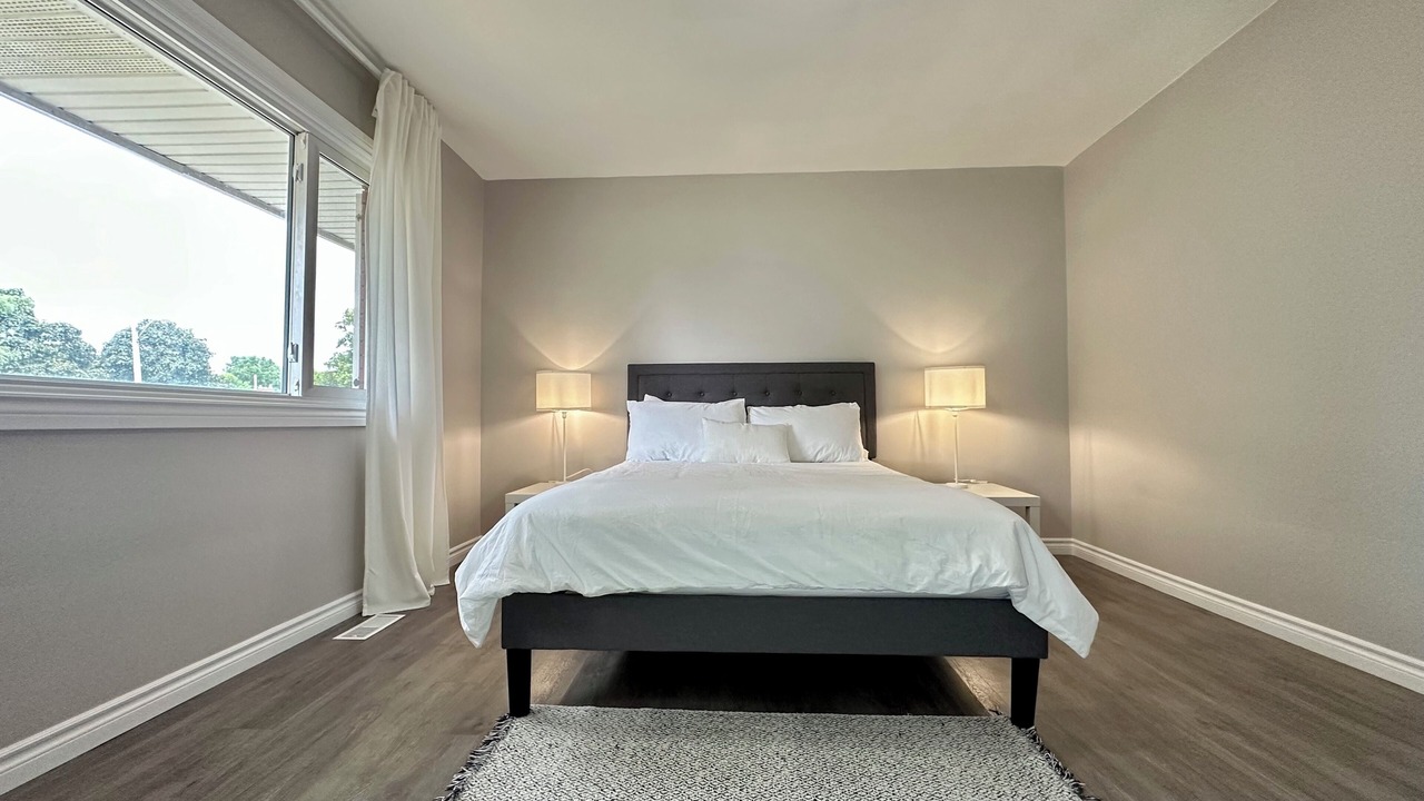 Photo of Bedroom in Glenridge