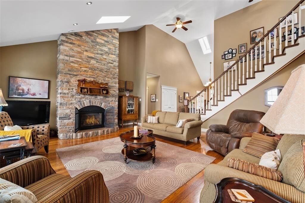 Photo of Livingroom in Flatrock