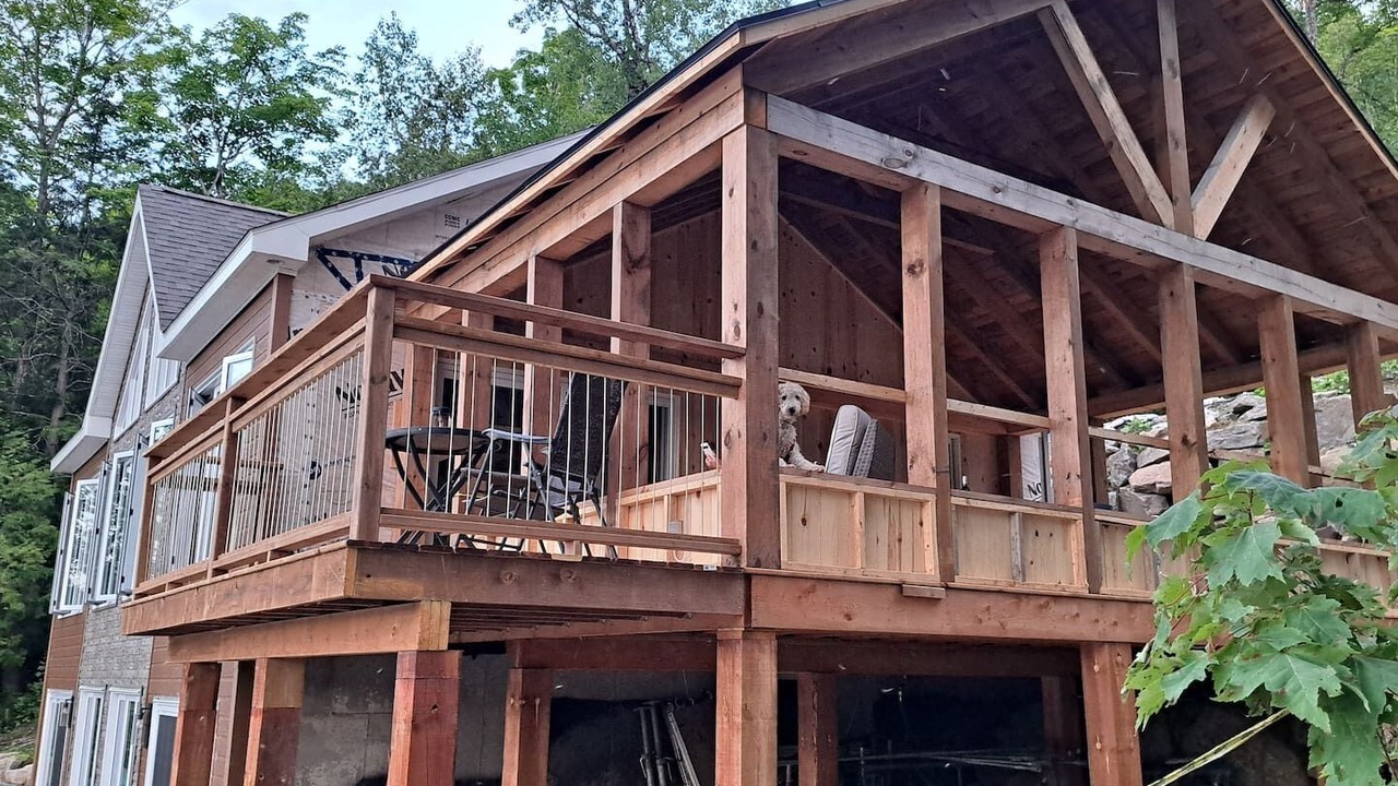 Photo of Patio Balcony in Val-des-Monts