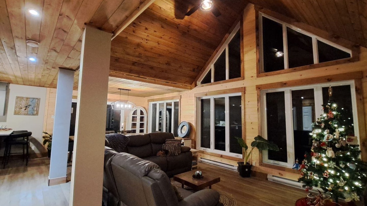 Photo of Bedroom in Val-des-Monts