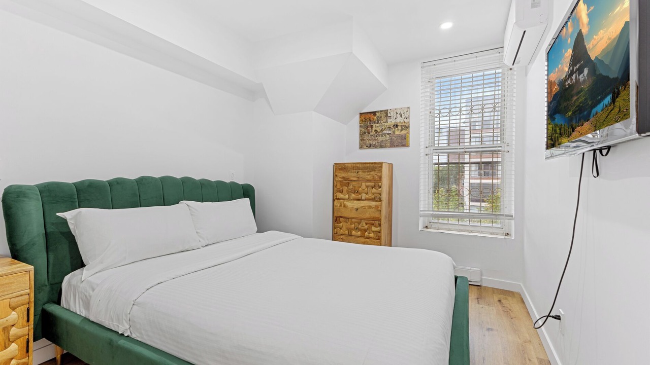Photo of Bedroom in Gay Village