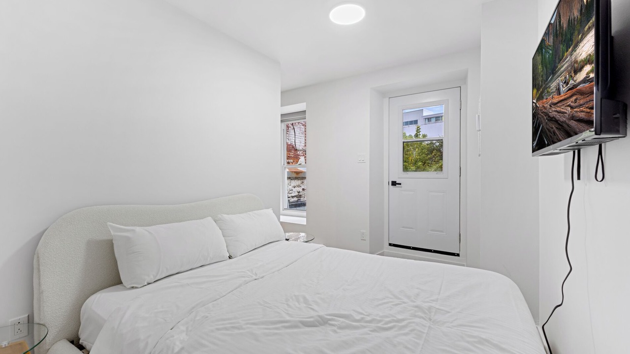 Photo of Bedroom in Gay Village