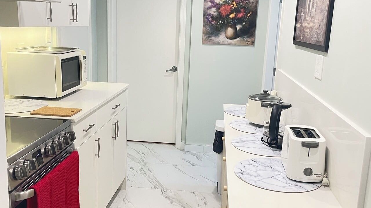 Photo of Kitchen in Arbutus Ridge
