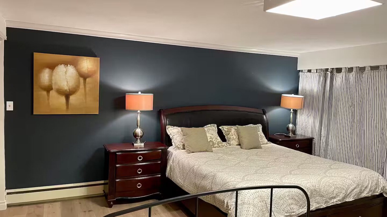 Photo of Bedroom in West Vancouver